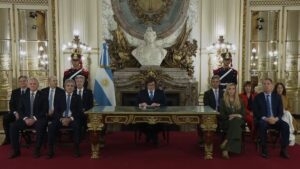 MILEI ANUNCIÓ UNA REFORMA DEL BANCO CENTRAL Y UN “GRILLETE FISCAL” PARA IMPEDIR PRESUPUESTOS CON DÉFICIT