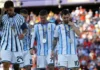 los-jugadores-argentinos-cabizbajos-se-colgaron-la-medalla-subcampeon-del-mundo