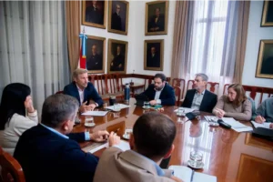FRIGERIO REUNIÓ A SU GABINETE PARA PREVENIR EL IMPACTO DE EL NIÑO Y LA CRECIDA DE LOS RÍOS
