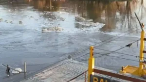 CRECIDA DEL RÍO PARANÁ OBLIGA A SUSPENDER LA BALSA ENTRE PARANÁ Y VILLA URQUIZA