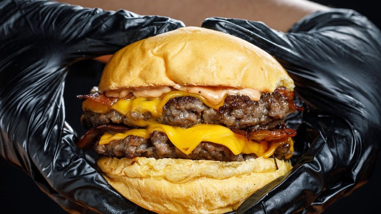 HAMBURGUESAS A MITAD DE PRECIO: ESTE MIÉRCOLES SE REALIZA PARANÁ AMA LA HAMBURGUESA