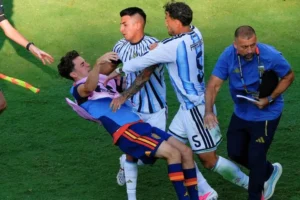 FIFA IMPUSO DURAS SANCIONES A LA SELECCIÓN ARGENTINA TRAS LOS INCIDENTES CON ESPAÑA