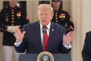 ESTADOS UNIDOS PAUSÓ LAS VISAS DE INMIGRANTE Y REPROGRAMARÁ LAS ENTREVISTAS