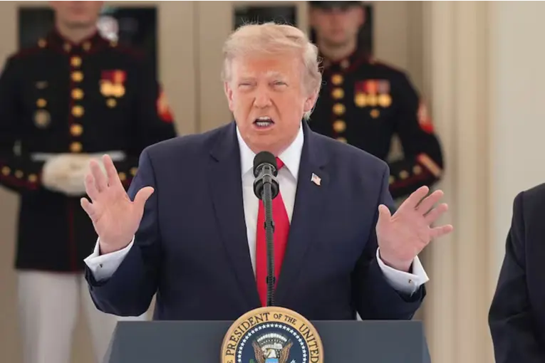 ESTADOS UNIDOS PAUSÓ LAS VISAS DE INMIGRANTE Y REPROGRAMARÁ LAS ENTREVISTAS