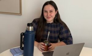 A LOS 24 AÑOS TIENE TRES LOCALES Y ES EMBAJADORA DE EMPRENDEFEST: LA HISTORIA DE VALENTINA ERHARDT
