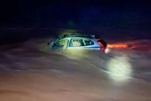 TEMPORAL EN ESPANA: UN MUERTO, UNA PERSONA DESAPARECIDA Y MAS DE MIL INCIDENTES POR LAS LLUVIAS