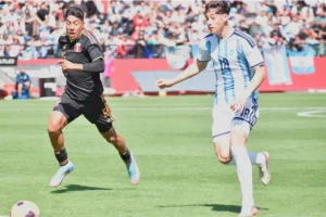 SOBRE EL FINAL, ARGENTINA VENCIÓ A PERÚ Y VA POR EL ORO EN LOS JUEGOS SURAMERICANOS