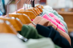 LA INDUSTRIA TEXTIL PROFUNDIZÓ SU CRISIS: CAYÓ 22,6% Y PERDIÓ MÁS DE 28.000 EMPLEOS