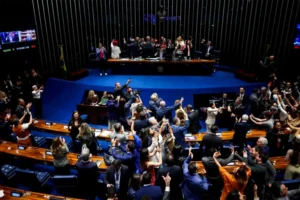 BRASIL APROBÓ UNA REFORMA PARA REDUCIR LA JORNADA LABORAL A 40 HORAS SEMANALES