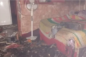 UN HOMBRE DE 94 AÑOS ESTÁ GRAVE TRAS UN INCENDIO EN SU CASA EN PARANÁ